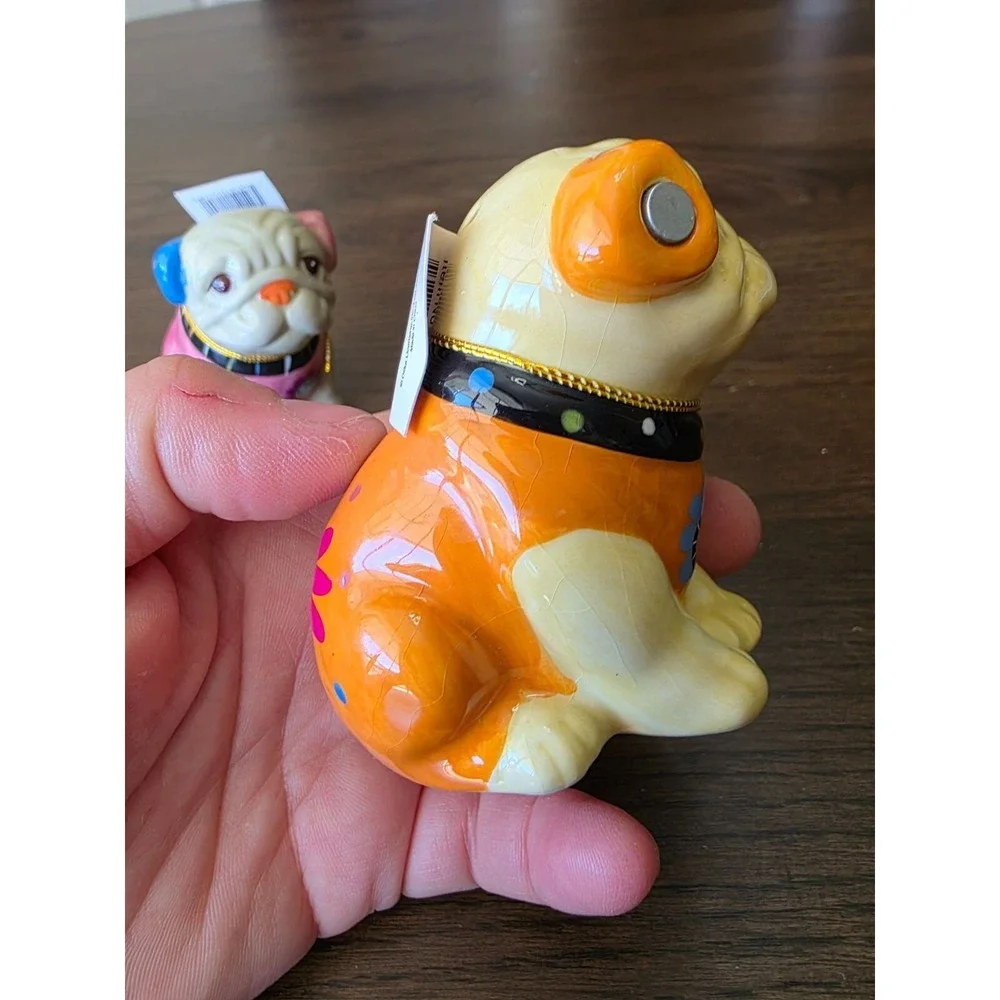 Set Of 2 Ceramic Bulldogs Figurines Salt and Pepper shaker Kitchen A1